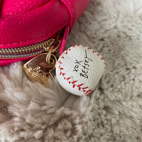 Betsey Johnson batter up baseball glove wristlet - Picture 7 of 7